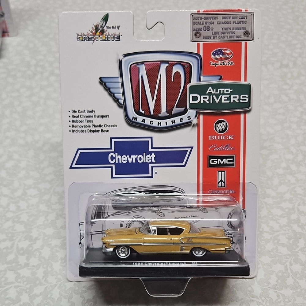 2015 M2 Machines 1958 Chevrolet Impala R33 15-14 Auto-Drivers